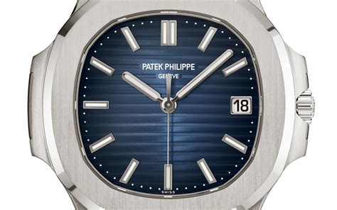 patek philippe butterfly clasp|A Classic, Renewed: The Patek Philippe Nautilus 5811/1G.